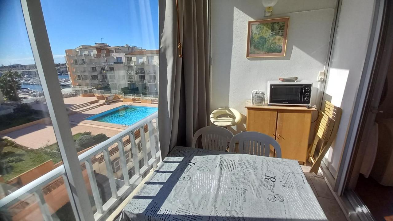 Studio-Cabine Port Dauphin Agde Bagian luar foto