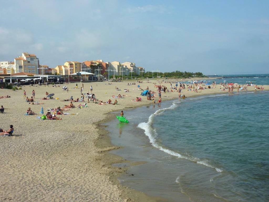 Studio-Cabine Port Dauphin Agde Bagian luar foto